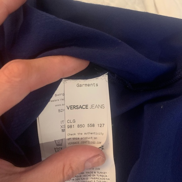 Versace jeans tshirt - Picture 3 of 5